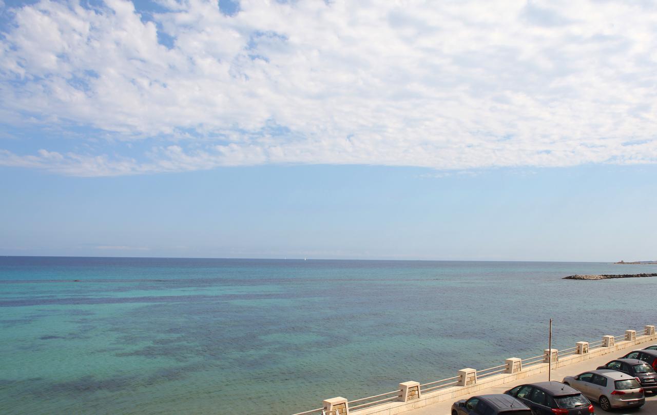 Sea Windows Apartment